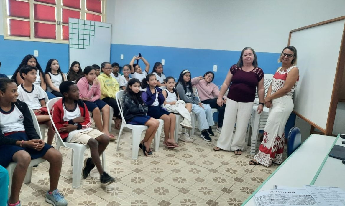 Cultura de paz nas escolas: Equipe Psicossocial palestra sobre violência e bullying para estudantes dos 4⁰ e 5⁰ anos