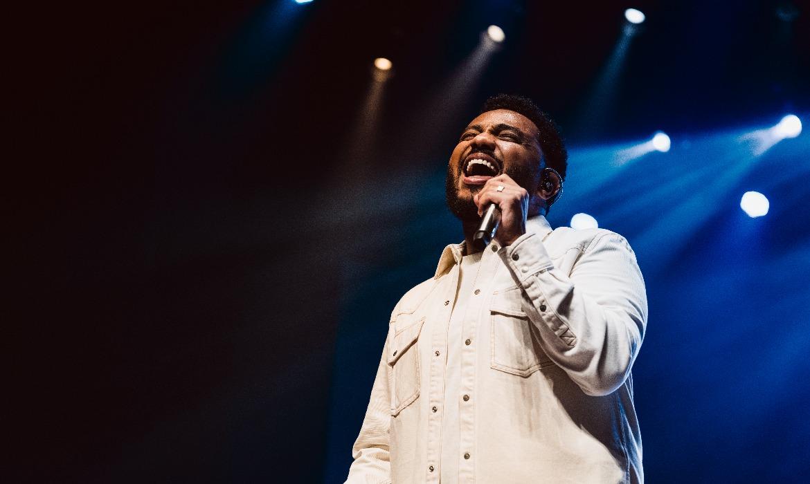 Prefeitura anuncia show nacional de Eli Soares no Dia do Evangélico