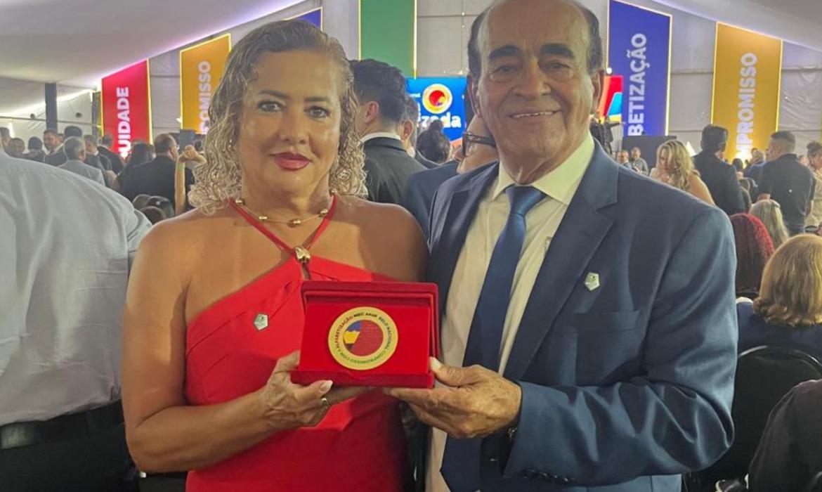 Aracruz conquista pelo segundo ano consecutivo o Selo Ouro do Compromisso Nacional da Criança Alfabetizada