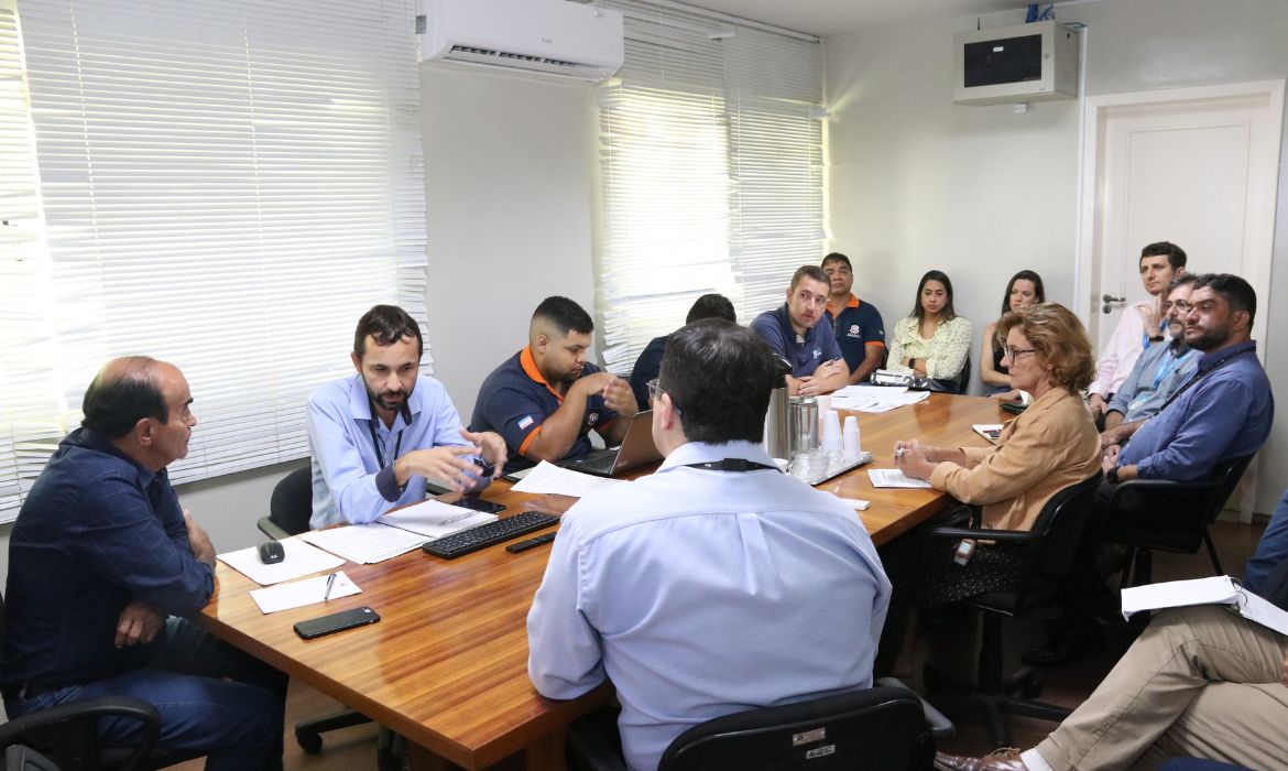 Município promove reunião para apresentar principais pendências para entrega do Residencial Barra do Riacho