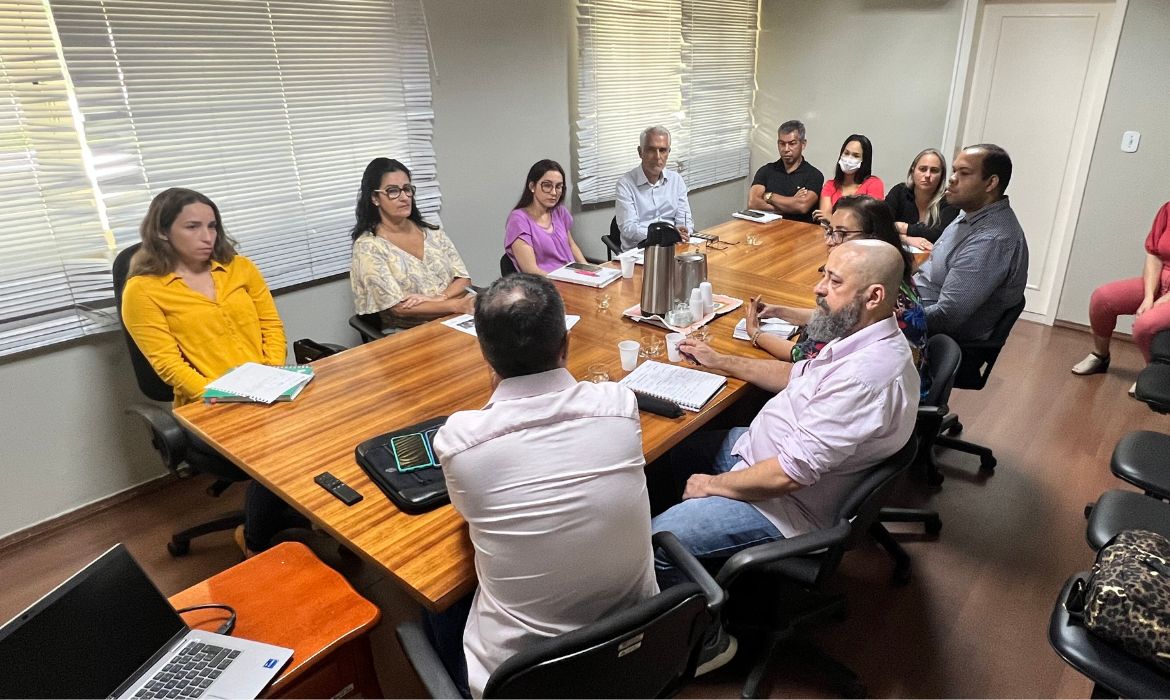 Prefeitura e Fundação Renova se reúnem para debater ação que vai oferecer serviços aos aracruzenses