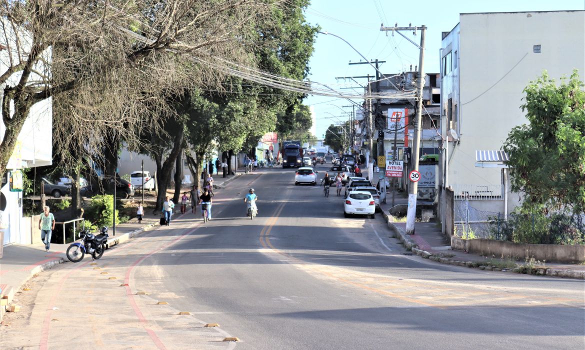Atenção, motoristas: trecho da Avenida Venâncio Flores ficará interditado nesta terça-feira (14)